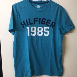 ⚡️ SALE Tommy Hilfiger tee
